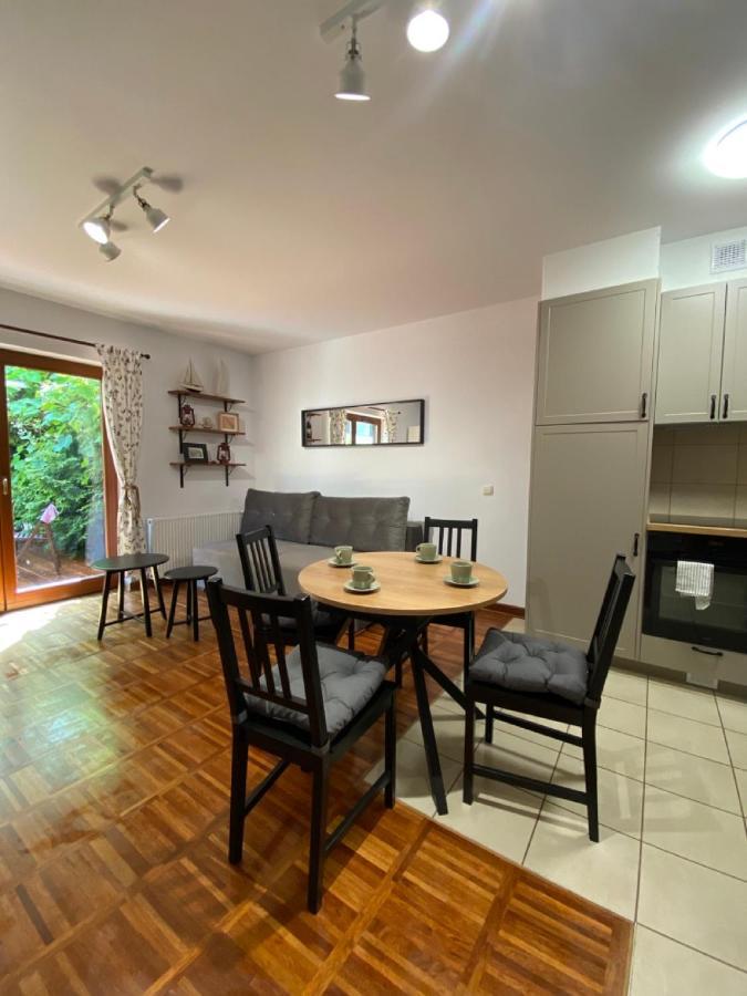 La Playa Apartament Z Ogrodkiem Hel Esterno foto